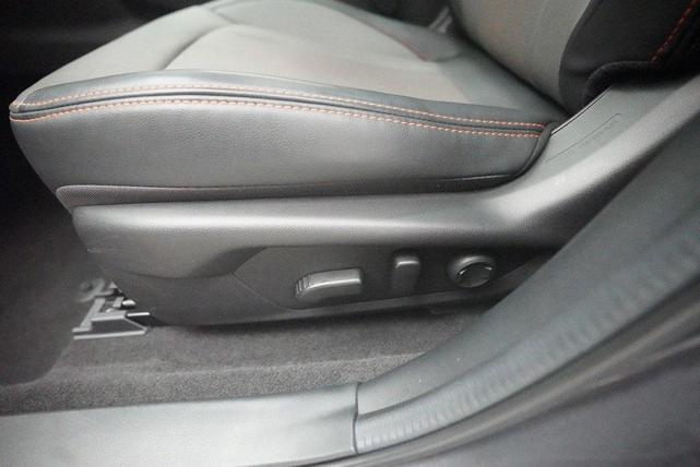 Photo of 2024 Magnetite Gray Metallic Subaru Crosstrek