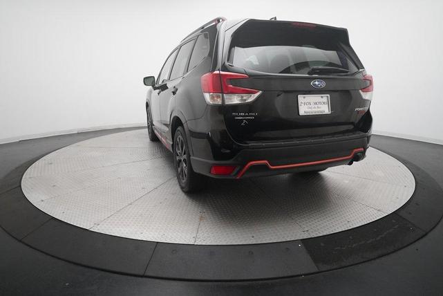 Photo of 2019 Crystal Black Silica Subaru Forester