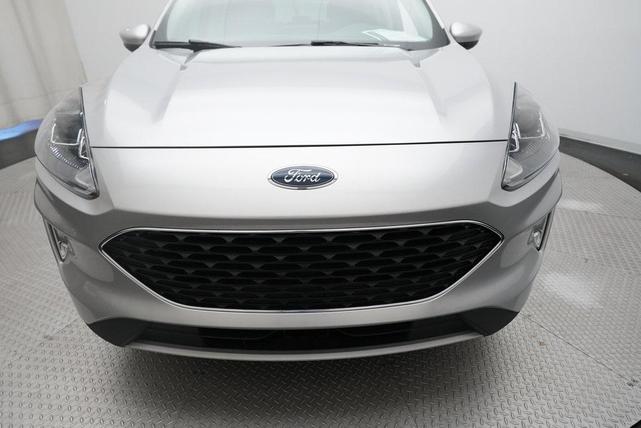 Photo of 2020 INGOT SILVER METALLIC Ford Escape