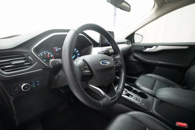 Photo of 2020 INGOT SILVER METALLIC Ford Escape