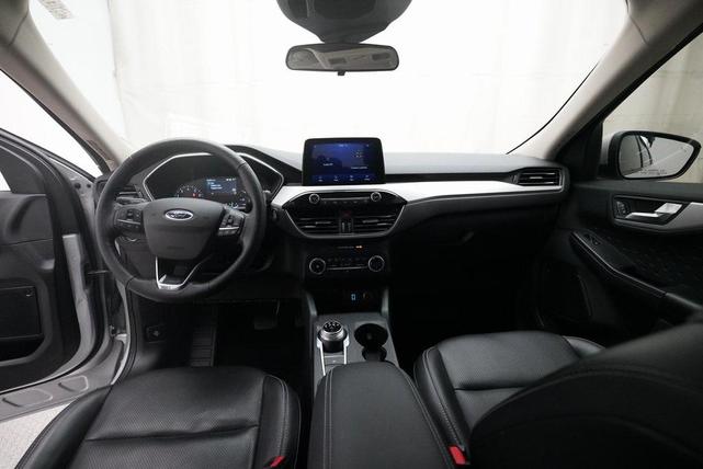 Photo of 2020 INGOT SILVER METALLIC Ford Escape