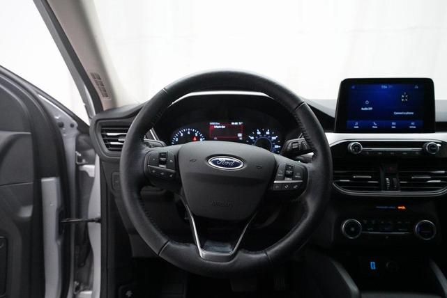 Photo of 2020 INGOT SILVER METALLIC Ford Escape