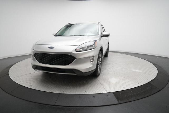 Photo of 2020 INGOT SILVER METALLIC Ford Escape
