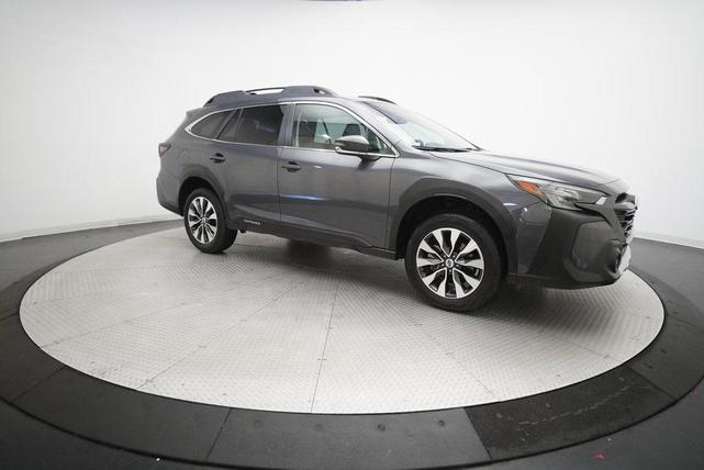 Photo of 2025 Magnetite Gray Metallic Subaru Outback