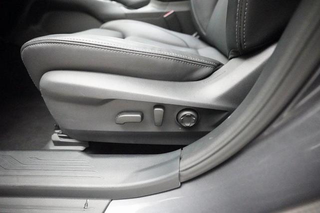 Photo of 2025 Magnetite Gray Metallic Subaru Outback