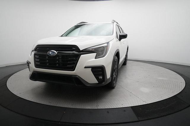 Photo of 2025 Crystal White Pearl Subaru Ascent