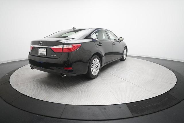 Photo of 2013 Obsidian Lexus ES 350