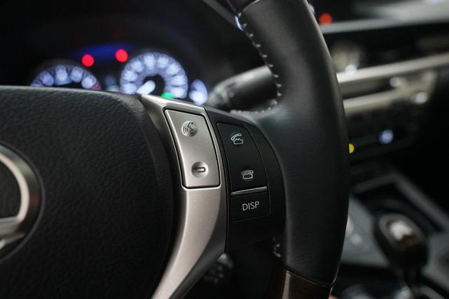 Photo of 2013 Obsidian Lexus ES 350