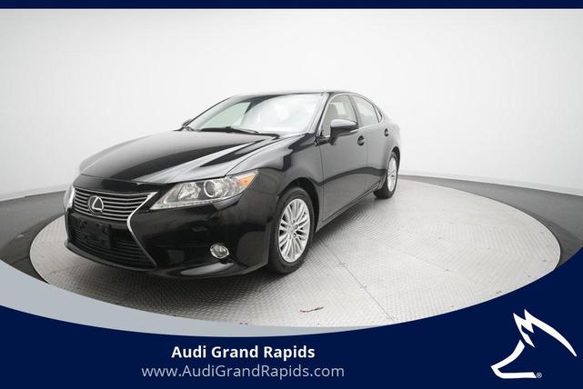 Photo of 2013 Obsidian Lexus ES 350