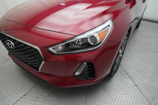 Photo of 2018 Scarlet Red Pearl Hyundai Elantra GT