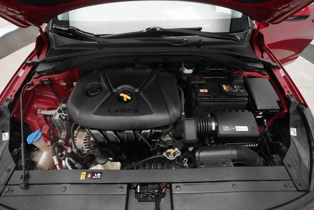 Photo of 2018 Scarlet Red Pearl Hyundai Elantra GT