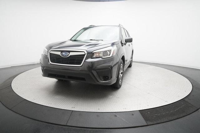 Photo of 2019 Dark Gray Metallic Subaru Forester