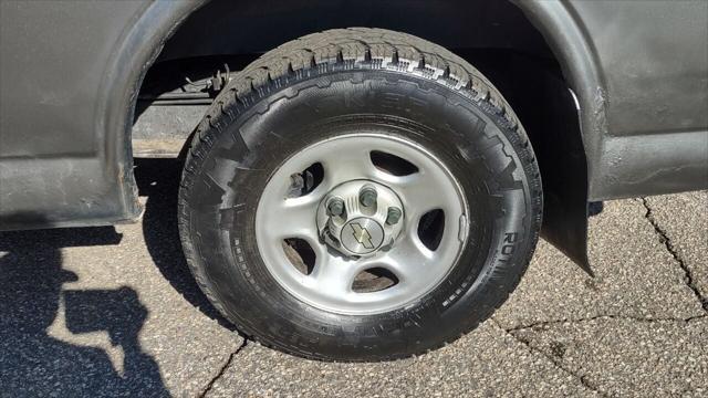 Photo of 2008 Graystone Metallic Chevrolet Express 1500