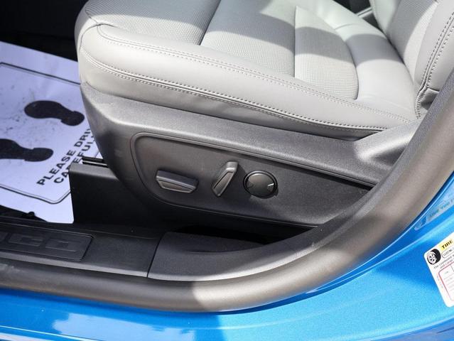 Photo of 2025 Blue Metallic Ford Bronco Sport