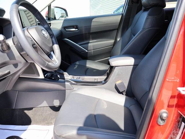 Photo of 2023 Barcelona Red Metallic Toyota Corolla Cross