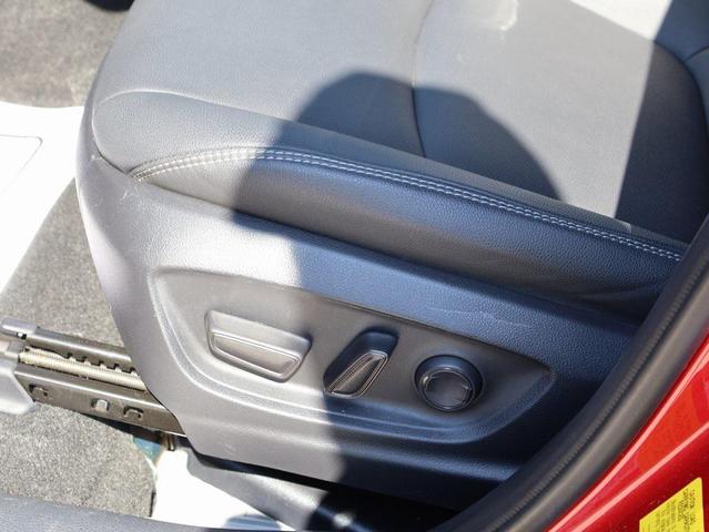 Photo of 2023 Barcelona Red Metallic Toyota Corolla Cross