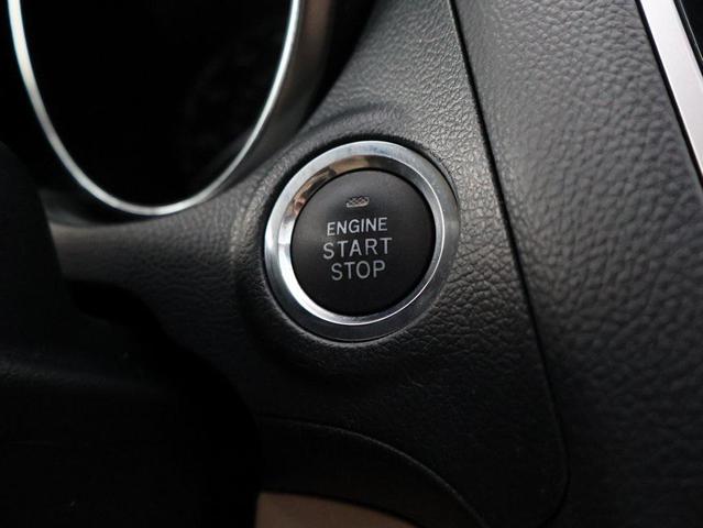 Photo of 2019 Champagne Subaru Outback