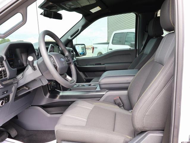 Photo of 2025 White Metallic Ford F-150