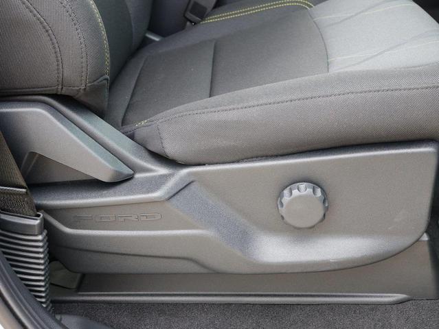 Photo of 2025 White Metallic Ford F-150
