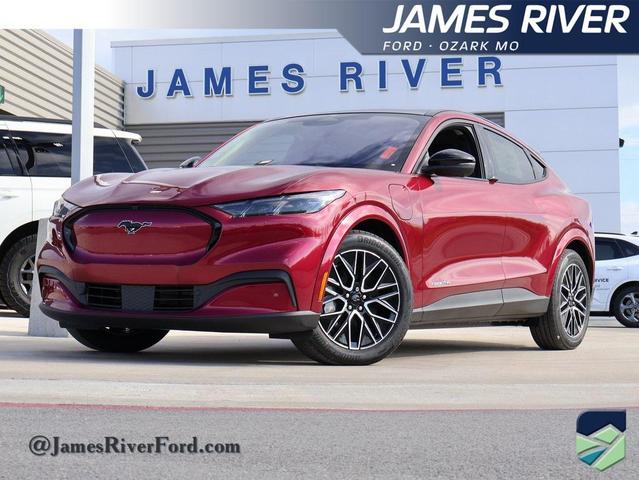 Photo of 2025 Molten Magenta Metallic Tinted Clearcoat Ford Mustang Mach-E