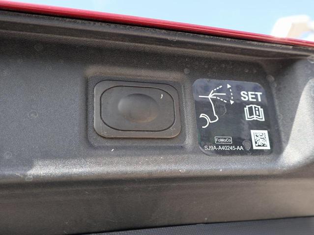 Photo of 2025 Molten Magenta Metallic Tinted Clearcoat Ford Mustang Mach-E