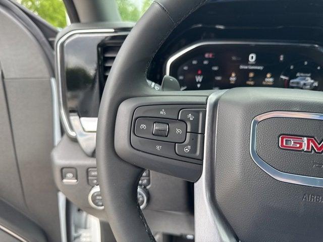 Photo of 2025 Summit White GMC Sierra 1500