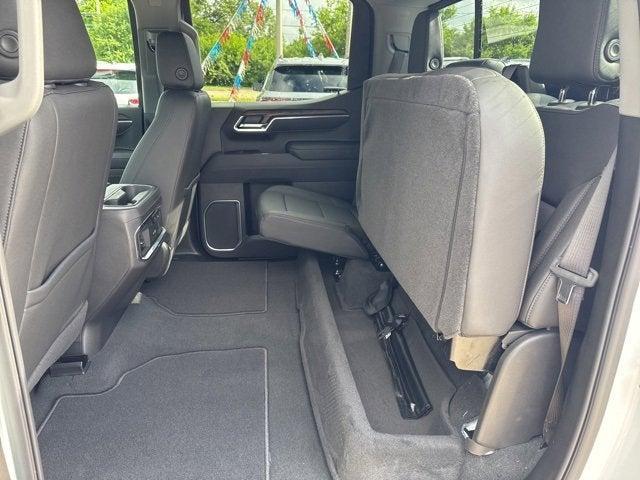 Photo of 2025 Summit White GMC Sierra 1500