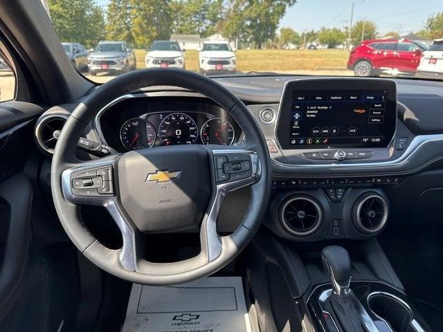 Photo of 2025 Black Chevrolet Blazer