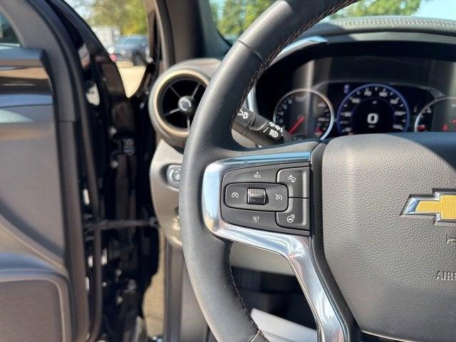 Photo of 2025 Black Chevrolet Blazer