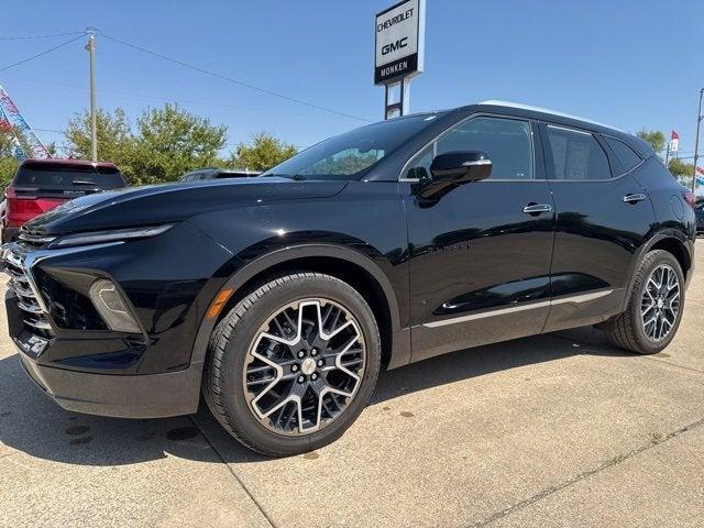 Photo of 2025 Black Chevrolet Blazer