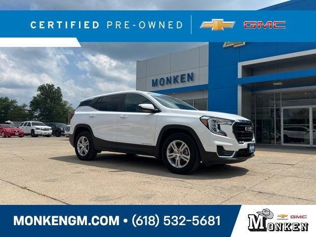 Photo of 2024 Summit White GMC Terrain