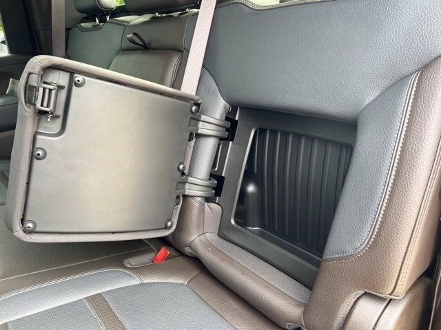 Photo of 2022 Onyx Black GMC Sierra 2500