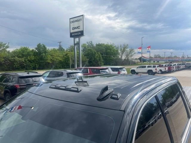 Photo of 2022 Onyx Black GMC Sierra 2500