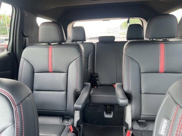 Photo of 2024 Radiant Red Chevrolet Traverse
