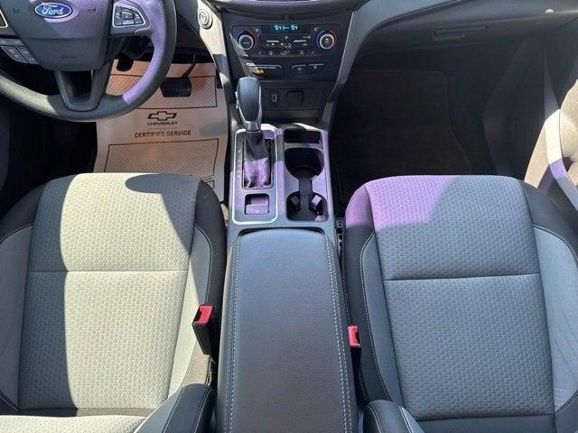 Photo of 2019 Silver Ford Escape