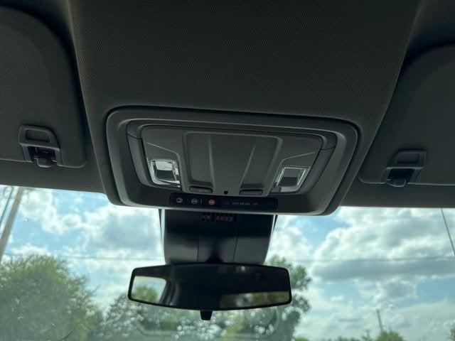 Photo of 2025 Summit White Chevrolet Silverado 1500