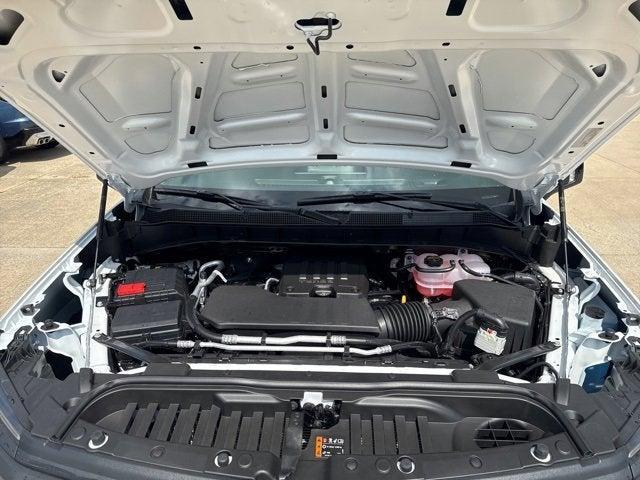 Photo of 2025 Summit White Chevrolet Silverado 1500