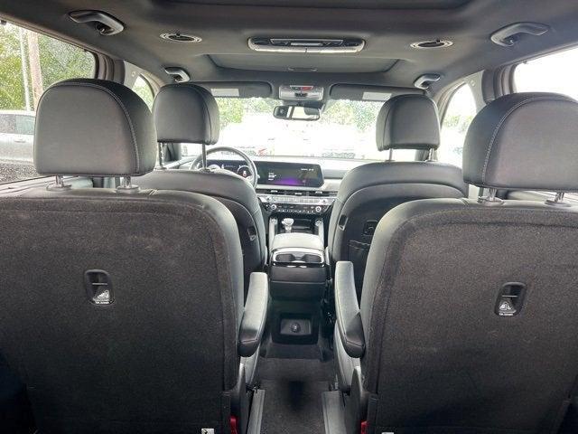 Photo of 2023 Gray Kia Telluride