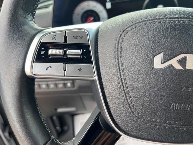 Photo of 2023 Gray Kia Telluride
