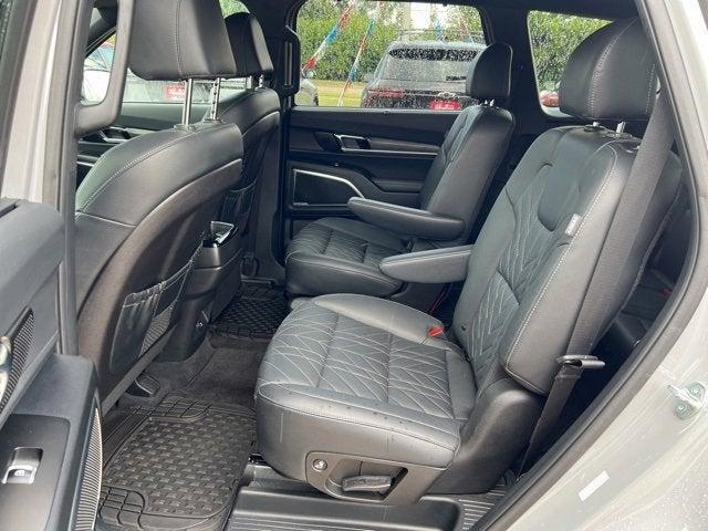 Photo of 2023 Gray Kia Telluride