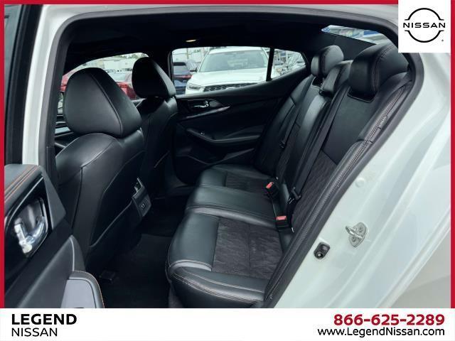 Photo of 2022 White Nissan Maxima