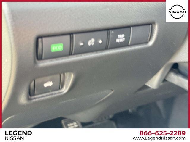 Photo of 2022 Black Nissan Sentra