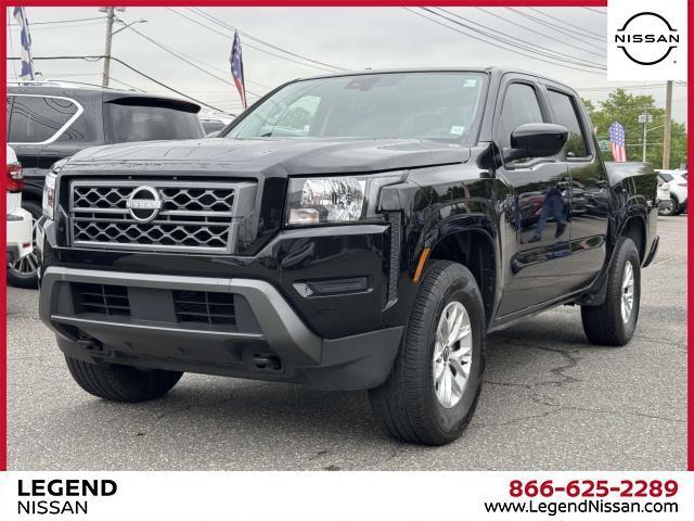 Photo of 2024 Black Nissan Frontier