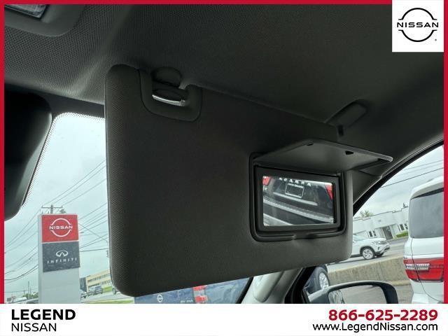 Photo of 2024 Black Nissan Frontier