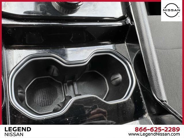 Photo of 2021 Diamond Black Jeep Grand Cherokee L