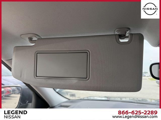 Photo of 2021 Diamond Black Jeep Grand Cherokee L