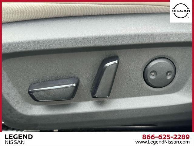 Photo of 2023 Caspian Blue Nissan Rogue