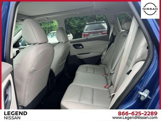 Photo of 2023 Caspian Blue Nissan Rogue