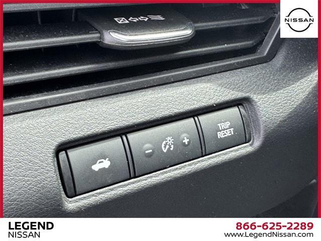 Photo of 2023 Deep Blue Pearl Nissan Altima