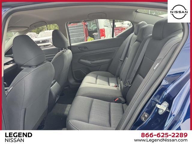 Photo of 2023 Deep Blue Pearl Nissan Altima